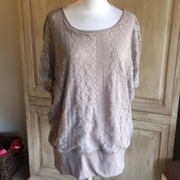 No name Tops - Cute Taupe Lacey Top - Sz 2X